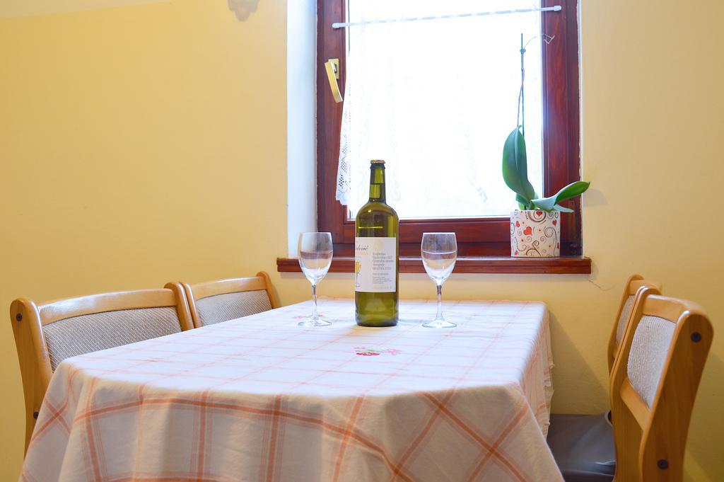 Giardino Apartment Umag Exterior foto